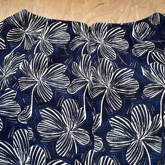 J crew woven a line dress - Picture 3 of 3